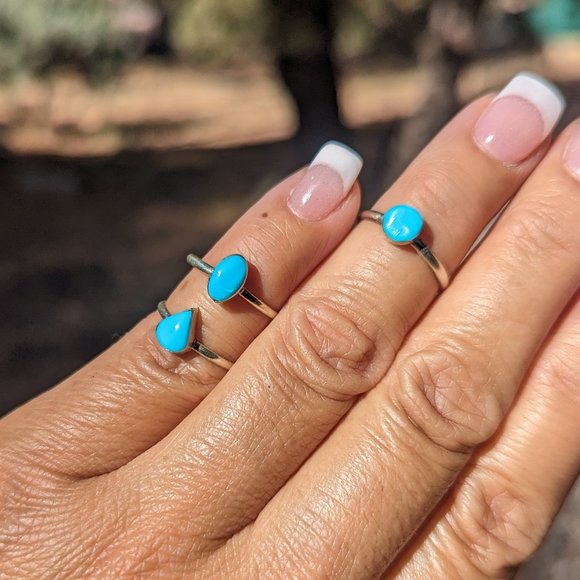 Handcrafted Navajo Turquoise Ring Genuine Native American Jewelry Sz 4 US** - Picture 3 of 9